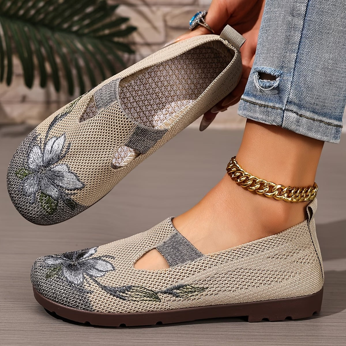Arixa - Ademend Comfortabele Schoenen met Geborduurde Bloem
