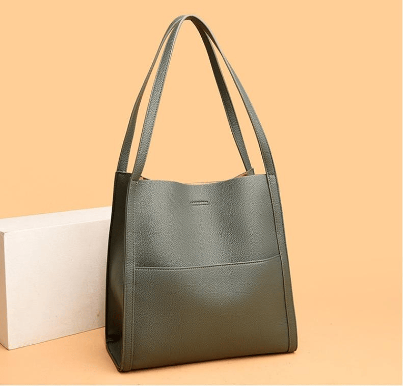 Corinne - Elegante en ruime leren schoudertas