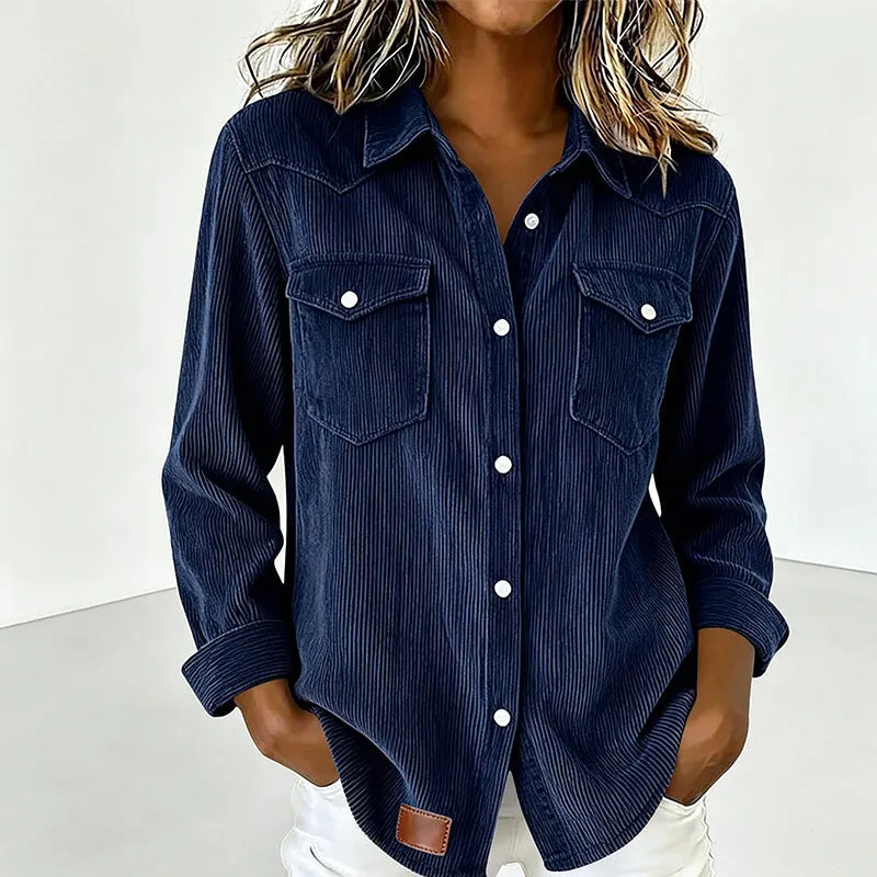 Sigrid - Gestreepte damesblouse met knopen en zakken