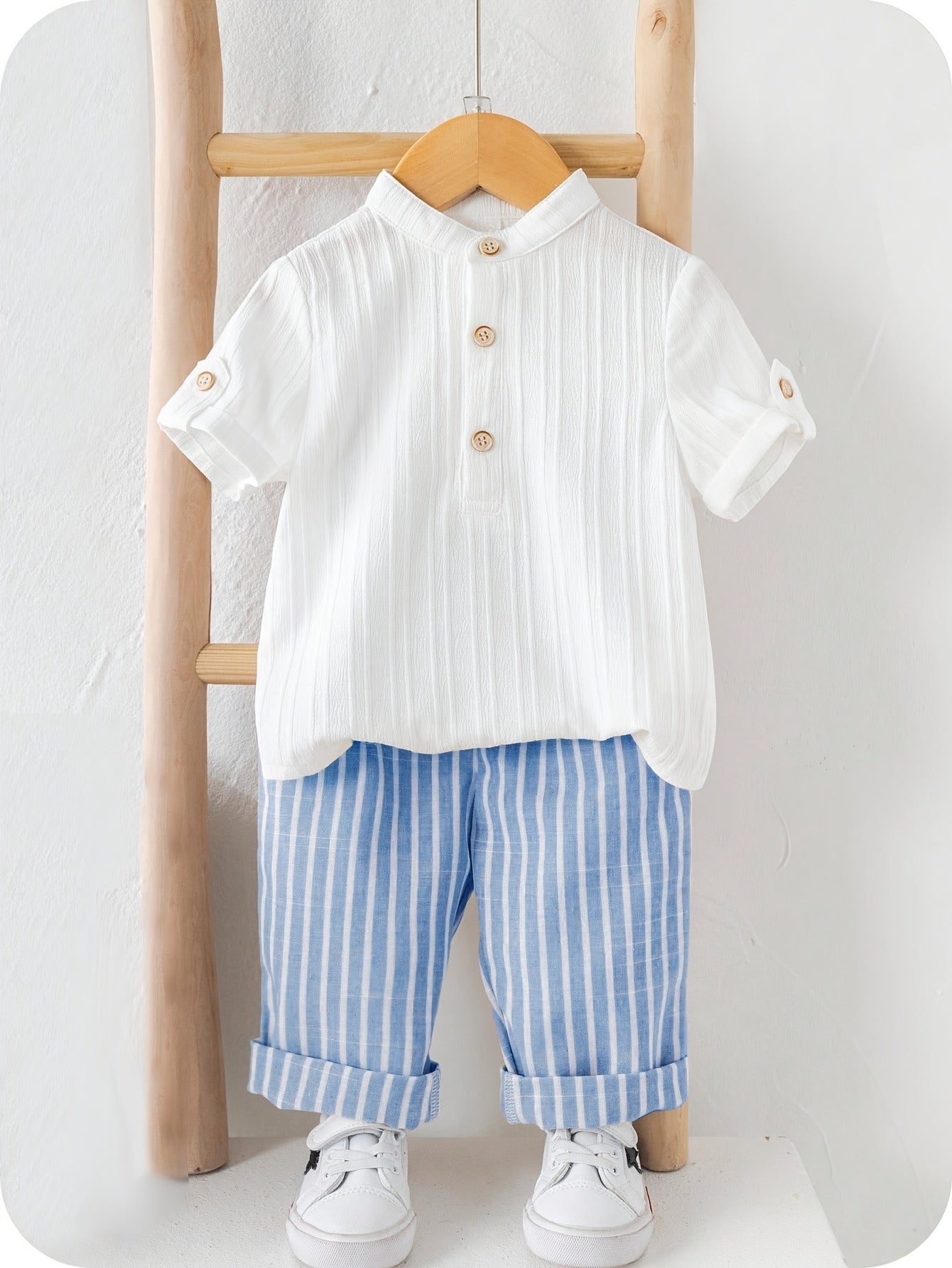 Boys' Summer Literary Style Stand Collar Short Sleeve Shirt + Striped Casual Pants Set, Perfect for Outdoor