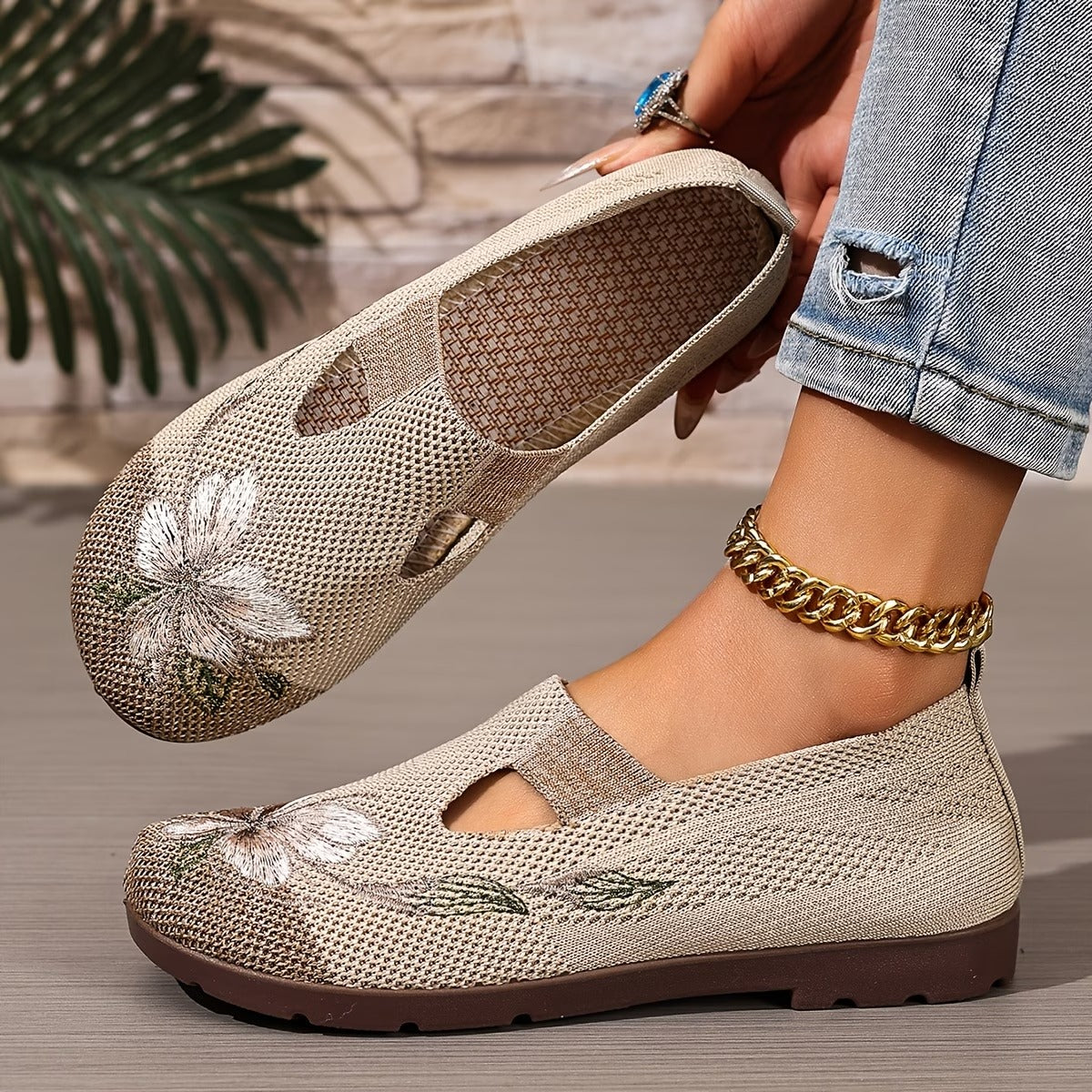 Arixa - Ademend Comfortabele Schoenen met Geborduurde Bloem