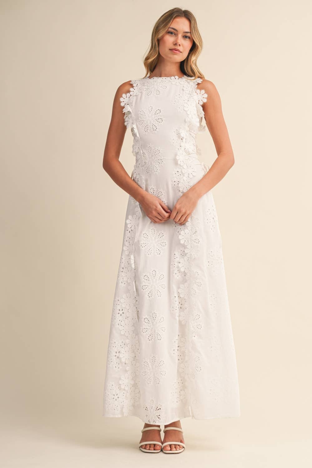 Orylisse - Maxi jurk voor vrouwen met elegante bloemenborduursels en kant
