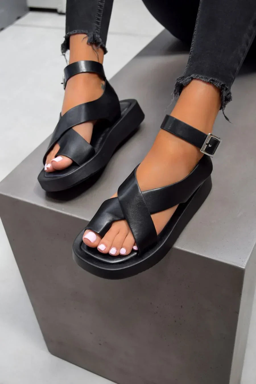 Neraya - Elegante & Casual Sandalen