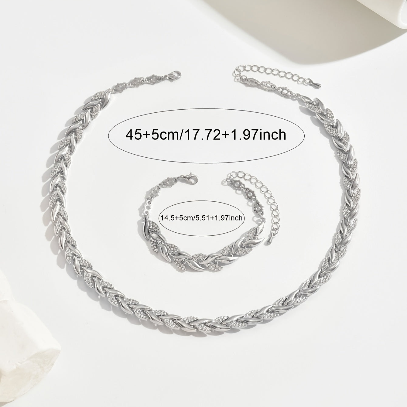 Avelynora - Elegante Marine Staart Pendant