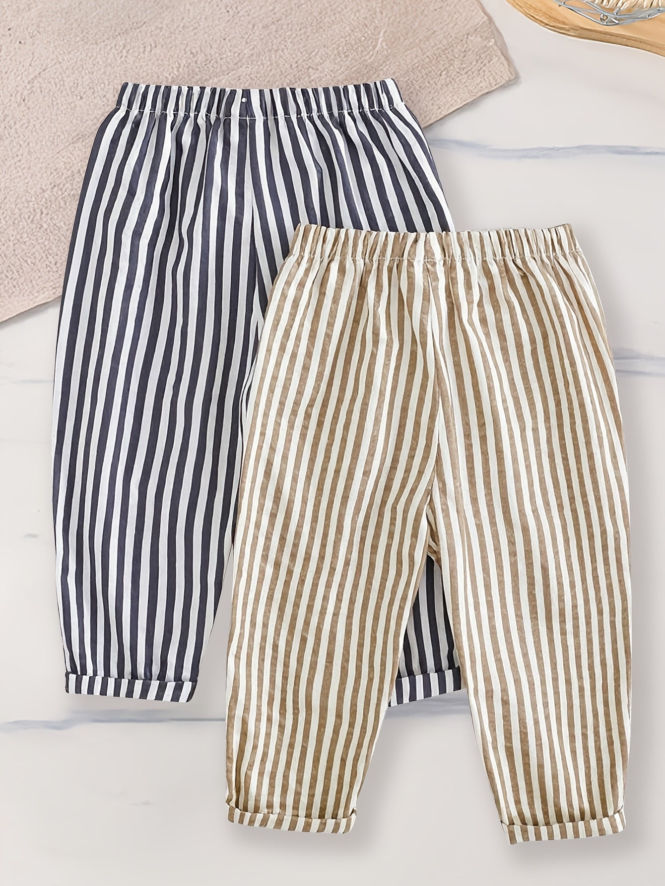 Infant Baby Spring/Summer Versatile Pants, Newborn Baby Boys and Girls Casual Wear, Japanese-Style Striped Loose-Fit Anti-Mosquito Straight-Leg Long Pants, Suitable as a Holiday Gift, Fashionable, Comfortable, and Simple Children's Clothing