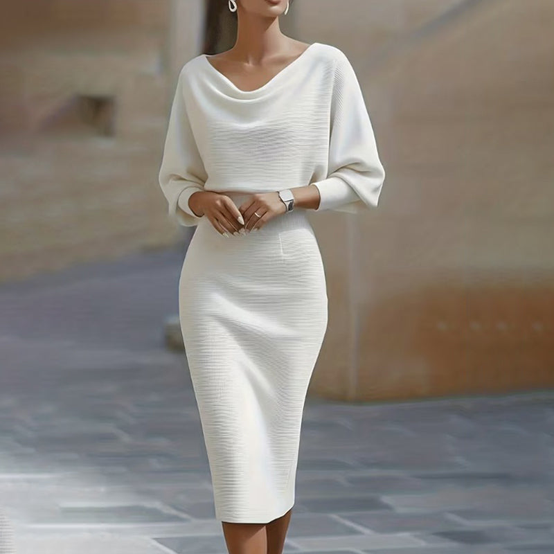 Cyranisse - Sculptante Jurk Moderne Elegantie