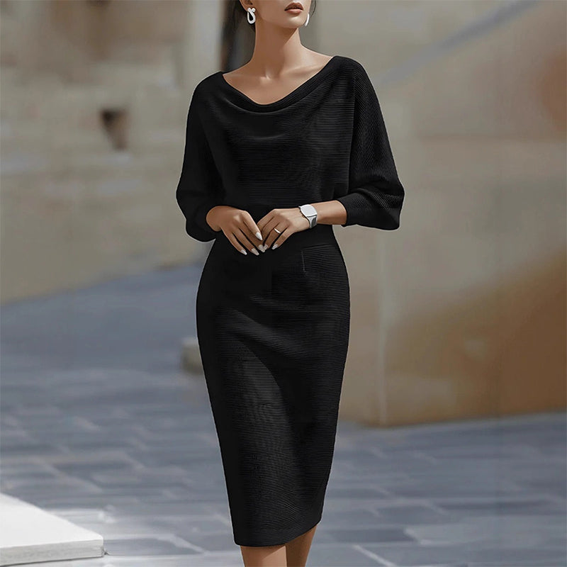 Cyranisse - Sculptante Jurk Moderne Elegantie